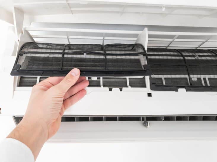 What Happens If You Put the AC Filter In Backward? ApplianceTeacher