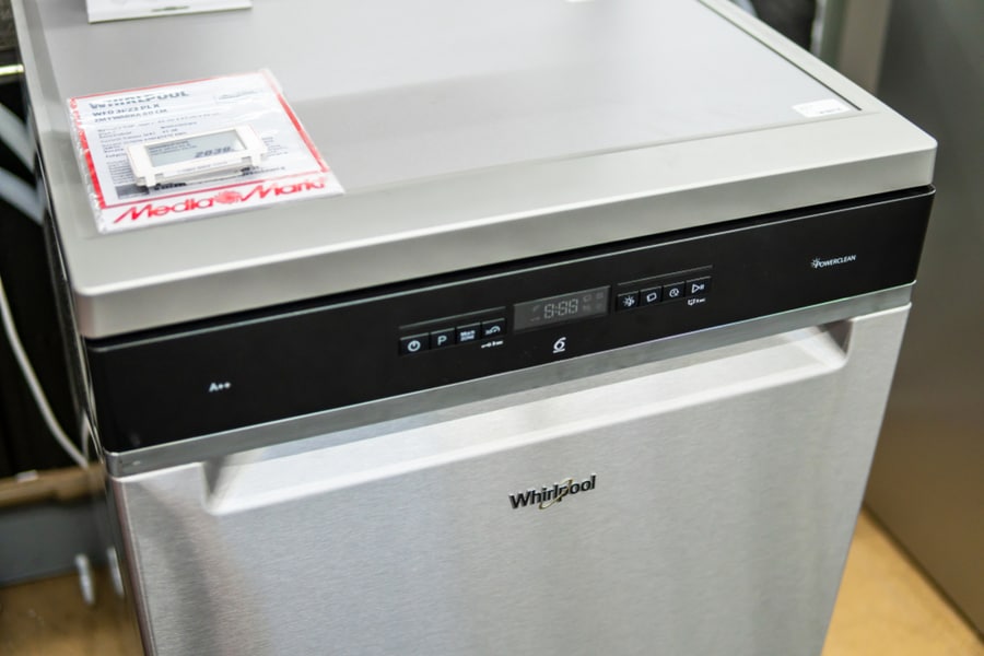 Whirlpool Diswasher On Display