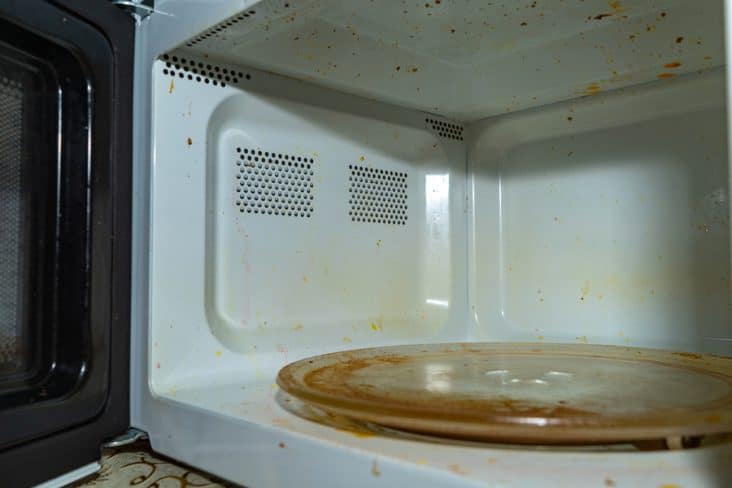 5 Ways To Remove Burn Marks From Your Microwave | ApplianceTeacher