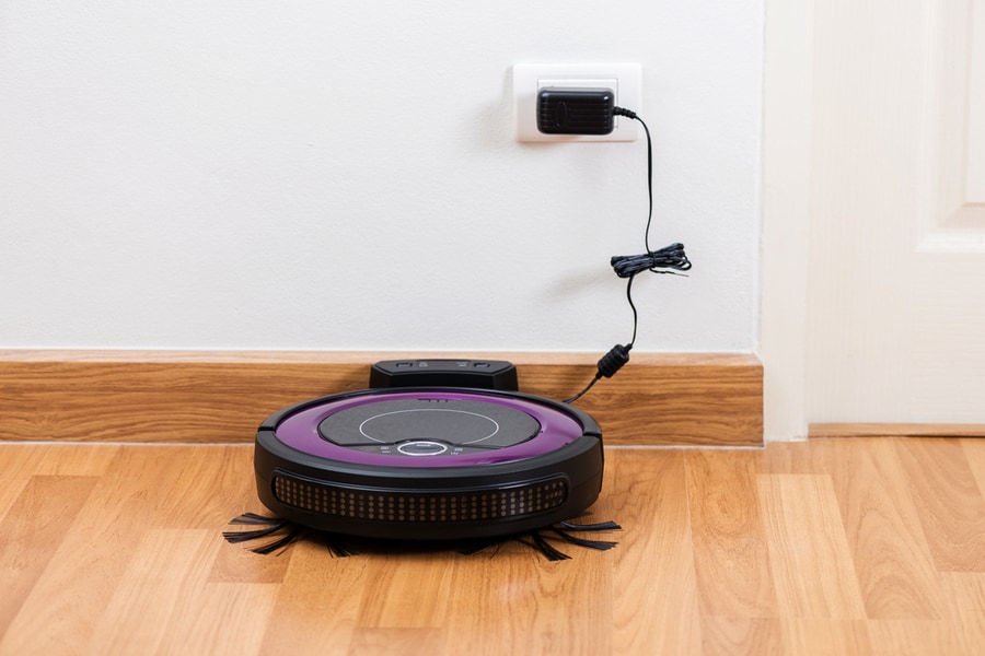 Robotic Vacuum Cleaner Charging