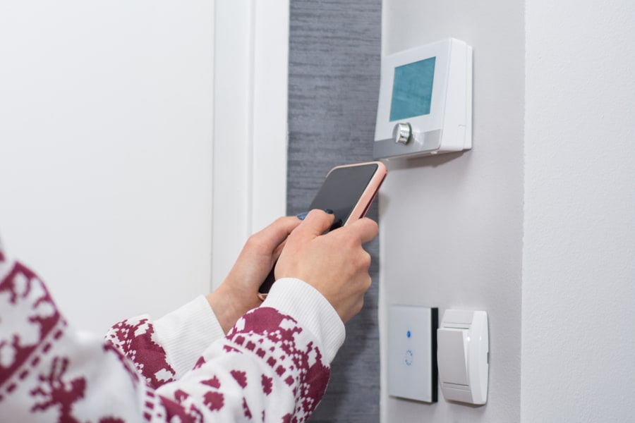 Smart Wifi Light Switch And Temperature Regulator