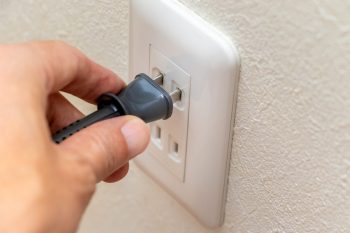 Connect The Power Plug To The Electric Outlet On The Wall