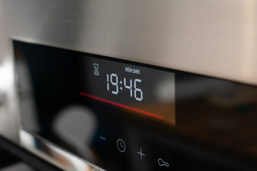 Electric Modern Oven With Timer And Operating Modes
