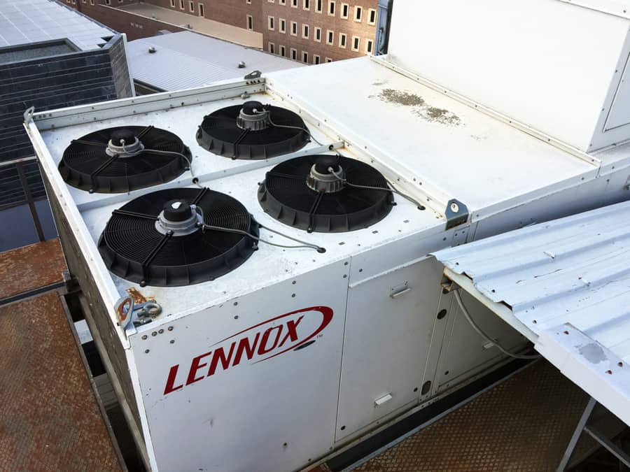 Large Air Conditioning Engine Located On The Roof Of Maslak Center. Industrial Type Air Conditioner With Heater And Cooling. Lennox Branded Product.