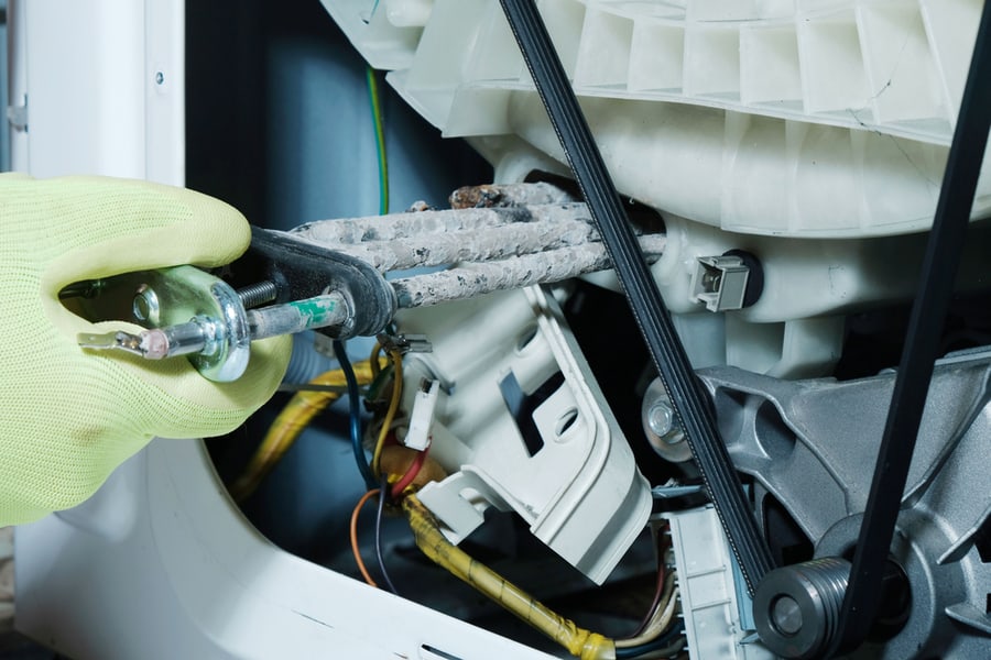 Signs That Your Washer's Suspension Rods Are Damaged