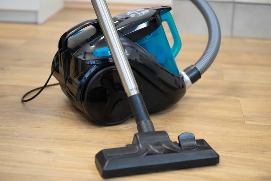 Vaccum Cleaner. Housework. Cleaning Services.