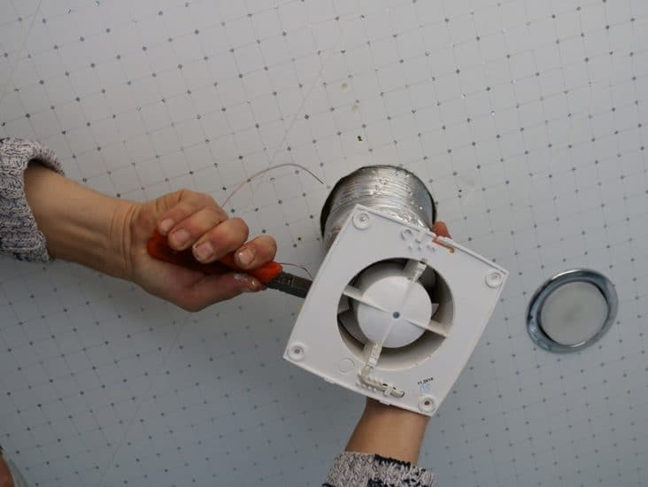 How To Convert Gas Water Heater to Electric ApplianceTeacher