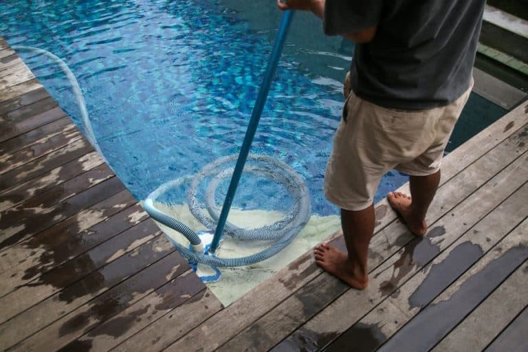 10 Reasons Why Your Pool Vacuum Gets Stuck on the Drain ApplianceTeacher