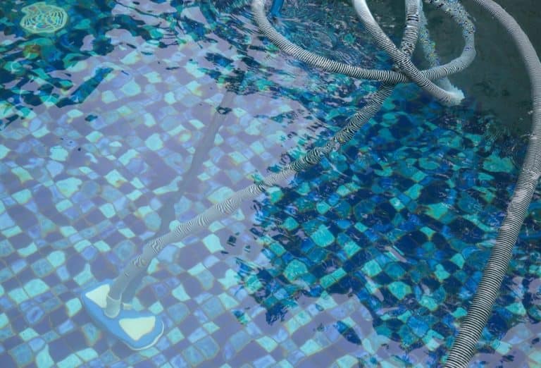 10 Reasons Why Your Pool Vacuum Gets Stuck on the Drain ApplianceTeacher