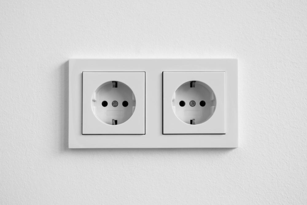 Electrical Outlet 20