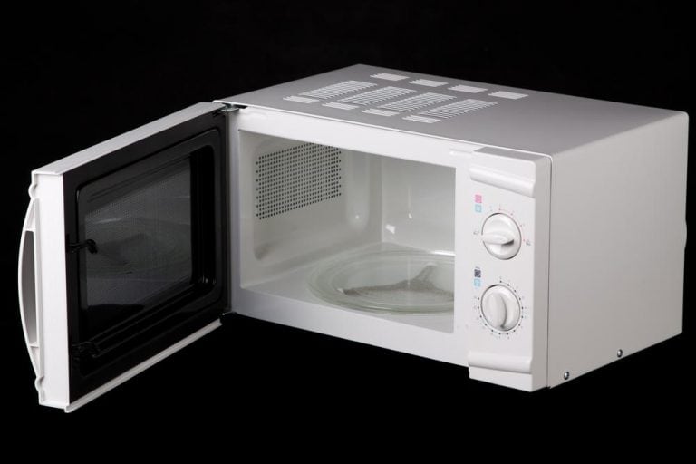Which Is Better Microwave or Oven? ApplianceTeacher